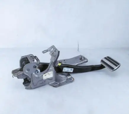 Ford Kuga III Brake pedal JX612D094PF