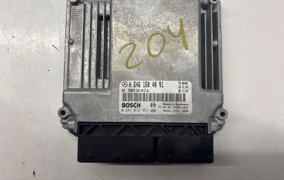 Mercedes-Benz C W203 Engine control unit/module A6461504091 0281012451 1039S11605