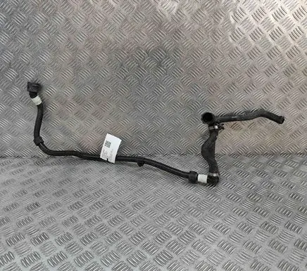 BMW iX Engine coolant pipe/hose 8475145