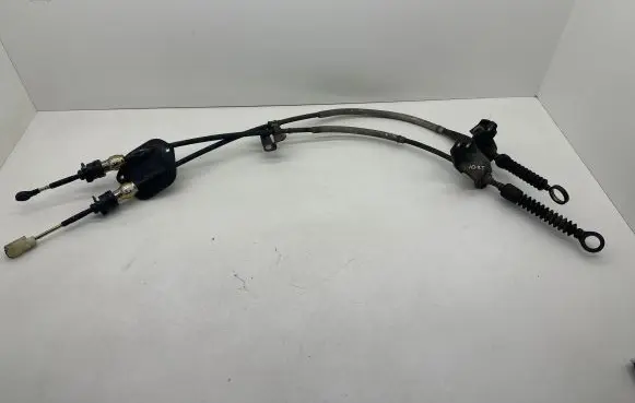 Toyota Yaris Gear shift cable linkage