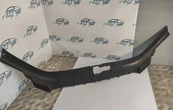 Audi Q7 4L Radiator trim 4L0807081