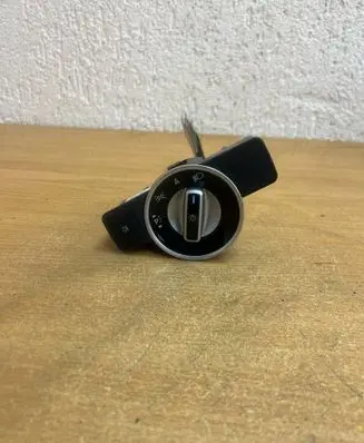 Mercedes-Benz E C207 W207 Light switch A2129056800 F6137 10021625
