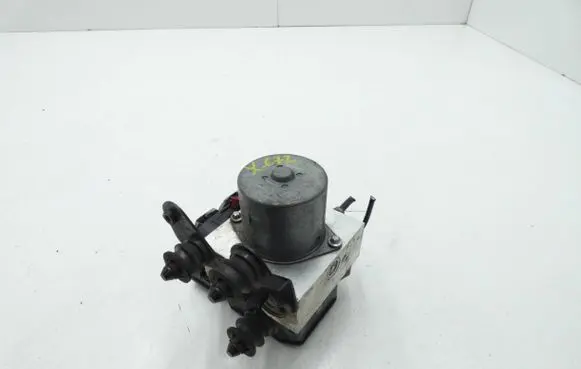 Volkswagen PASSAT B6 ABS Pump 3AA614109N 17654033 54085807B