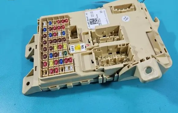 Hyundai Elantra VI Central body control module 91950-F2090 IMPRK1518940