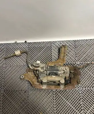 Audi A6 C7 Air suspension compressor/pump 4G0616005C