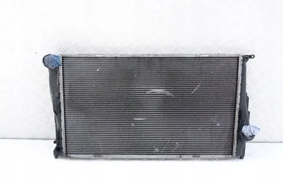 BMW 1 E82 E88 Coolant radiator 754570908