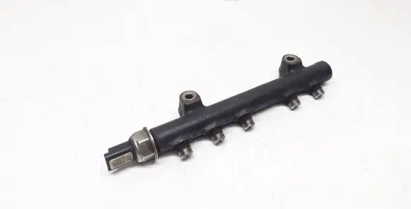 Volvo V60 Fuel main line pipe 9685297580 9670076780