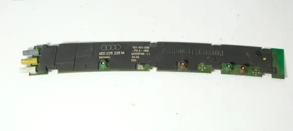 Audi A8 S8 D3 4E Aerial antenna amplifier 4E0035225M
