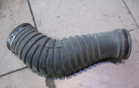 Ford Puma Air intake hose/pipe V97MF9C623BC