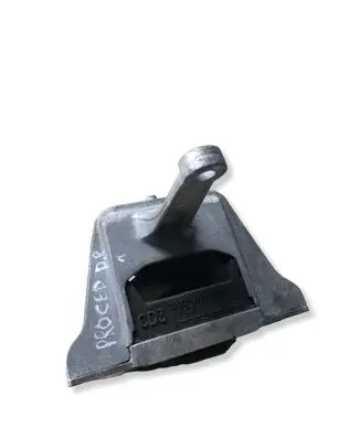 KIA Pro Cee'd III Engine mount bracket 139015 21810J7200 9J060764