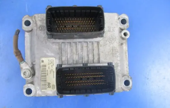 Opel Corsa C Engine control unit/module ECU 24443795AR