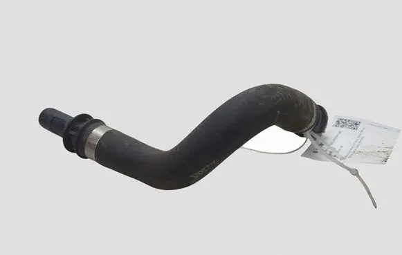 Volvo V40 Engine coolant pipe/hose 31319138