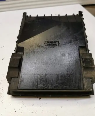 Volkswagen PASSAT B6 Fuse box set 1K0937132F