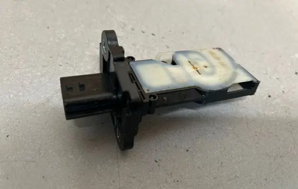 Renault Arkana Mass air flow meter 226805RF0A