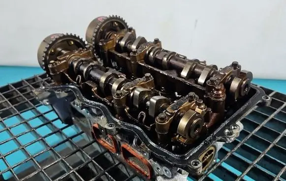 Dacia Sandero Engine head B4DE411 IMPRK1557970