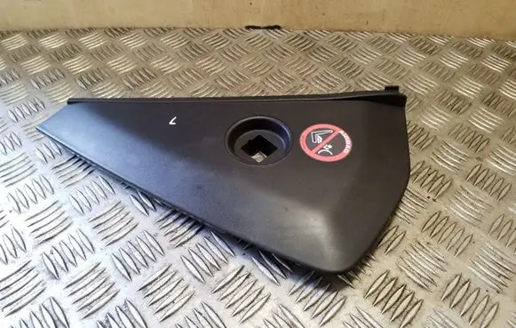 Nissan Qashqai Dashboard side end trim 68499JD000 68499JD20A