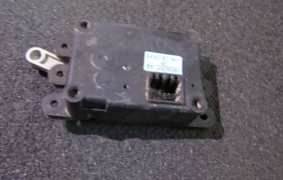 Mazda 323 Air flap motor/actuator ga601bcin4e