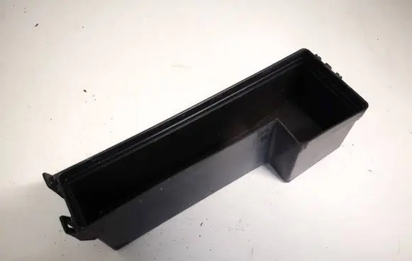 Lexus IS 220D-250-350 Fuse box cover 8266253060 82662-53060