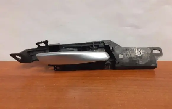 BMW X5 E70 Front door interior handle 773201 6974296
