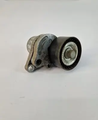 Nissan Navara D23 Alternator belt tensioner 117507568R