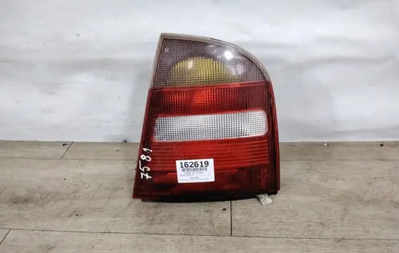 Skoda Fabia Mk1 (6Y) Rear/tail lights