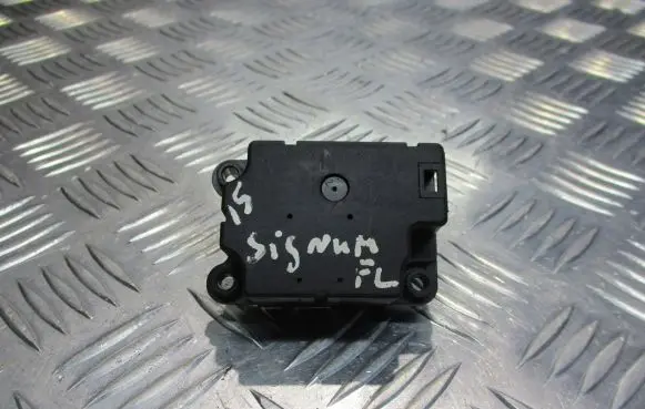 Opel Signum Central body control module