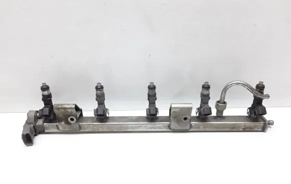 Volvo V70 Fuel injectors set 0280158096 30757534 31216533