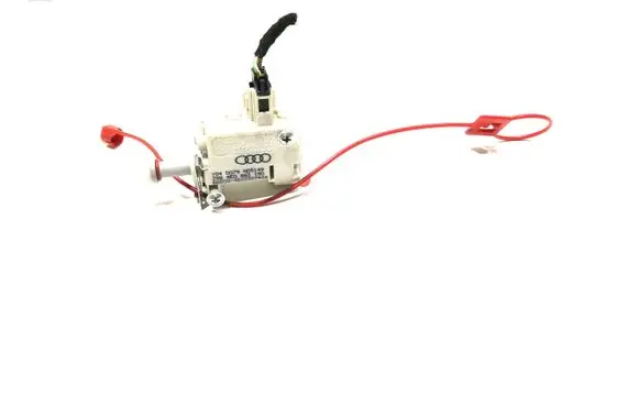 Fuel tank cap lock motor