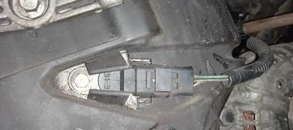 Renault Scenic II - Grand scenic II Camshaft position sensor