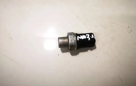 Audi A4 S4 B5 8D Air conditioning (A/C) pressure sensor 8d0959482b