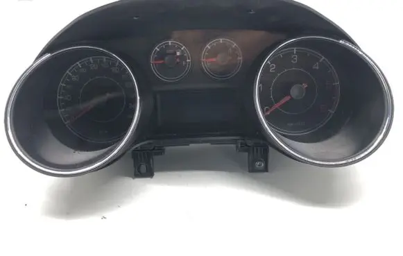 Speedometer (instrument cluster)
