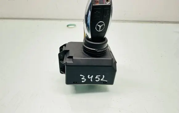 Mercedes-Benz GLK (X204) Ignition lock A2129056601 1009359602 13697211