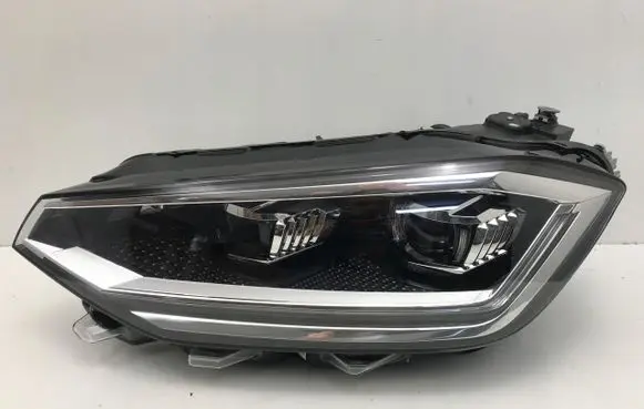 Volkswagen Golf Sportsvan Headlight/headlamp 517941081