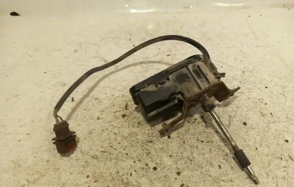 Volvo V70 Headlight wiper motor 0390206950