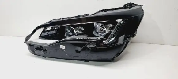 Peugeot 5008 II Headlight/headlamp 9836230880 1675812680