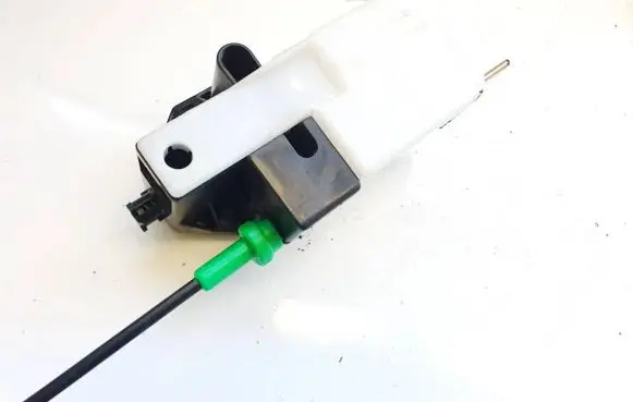 Opel Astra G Seat back rest lock catch 90507196 2020496