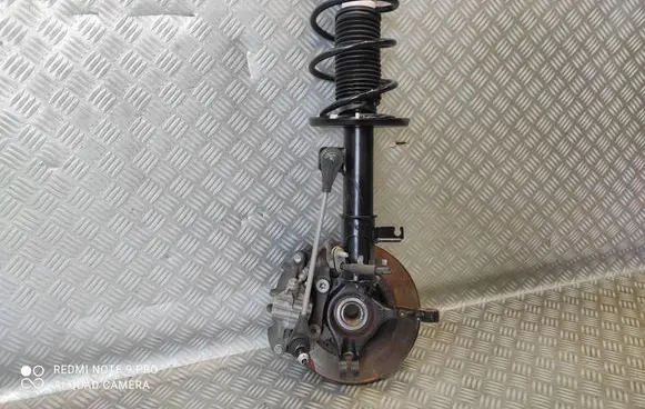 Peugeot 208 Front wheel hub spindle knuckle