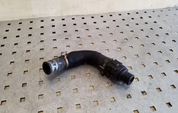 Chevrolet Captiva Engine coolant pipe/hose