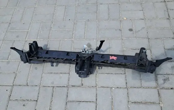 Peugeot 3008 I Top upper radiator support slam panel 9670786980