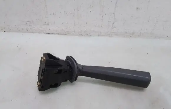 Volvo S70 V70 V70 XC Indicator stalk 485730