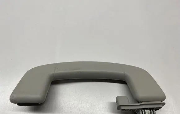 Volkswagen Jetta VII Rear interior roof grab handle 17A857643A