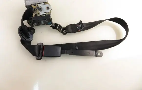 Skoda Fabia Mk1 (6Y) Front seatbelt 6Y0857702E