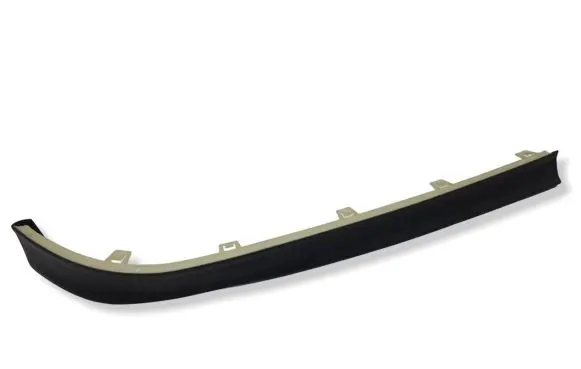 Opel Omega B1 Front bumper lip 90533039