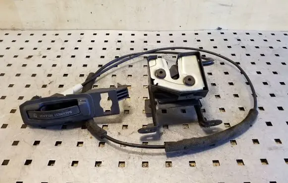 Volvo S80 Seat back rest lock catch 