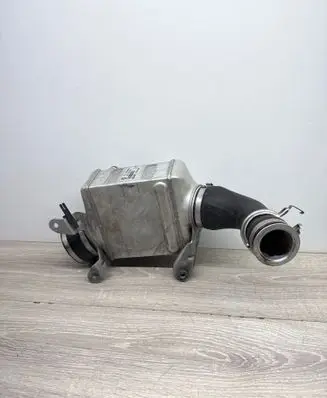 BMW 7 F01 F02 F03 F04 Intercooler radiator 7575405 P3423005