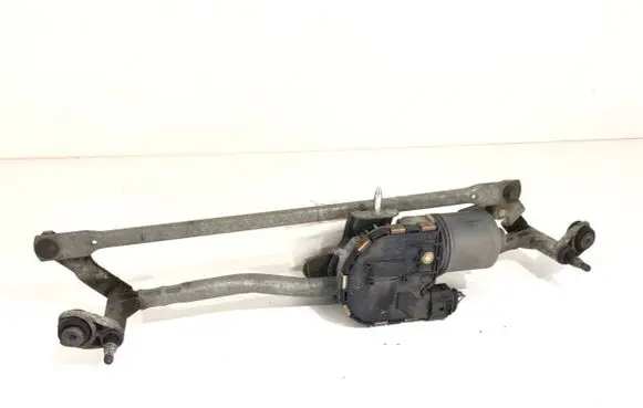Audi A3 S3 8P Front wiper linkage and motor 8P1955023E