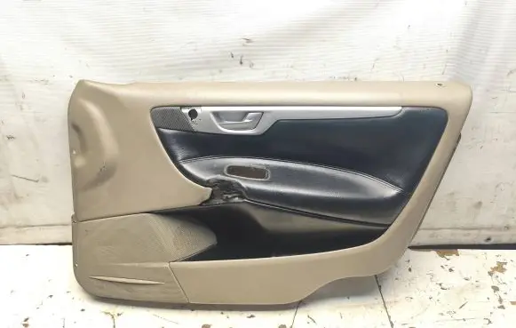 Volvo S60 Front door card panel trim 39961899 28052001