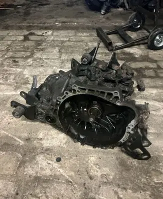 Toyota Avensis T270 Manual 6 speed gearbox 