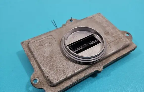 Ford Mondeo MK V Headlight ballast module Xenon 90005492 IMPRK1447288