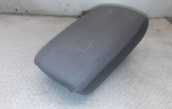 Audi A6 S6 C6 4F Armrest